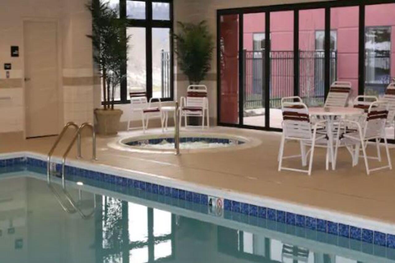 Hampton Inn & Suites Wilder Εξωτερικό φωτογραφία