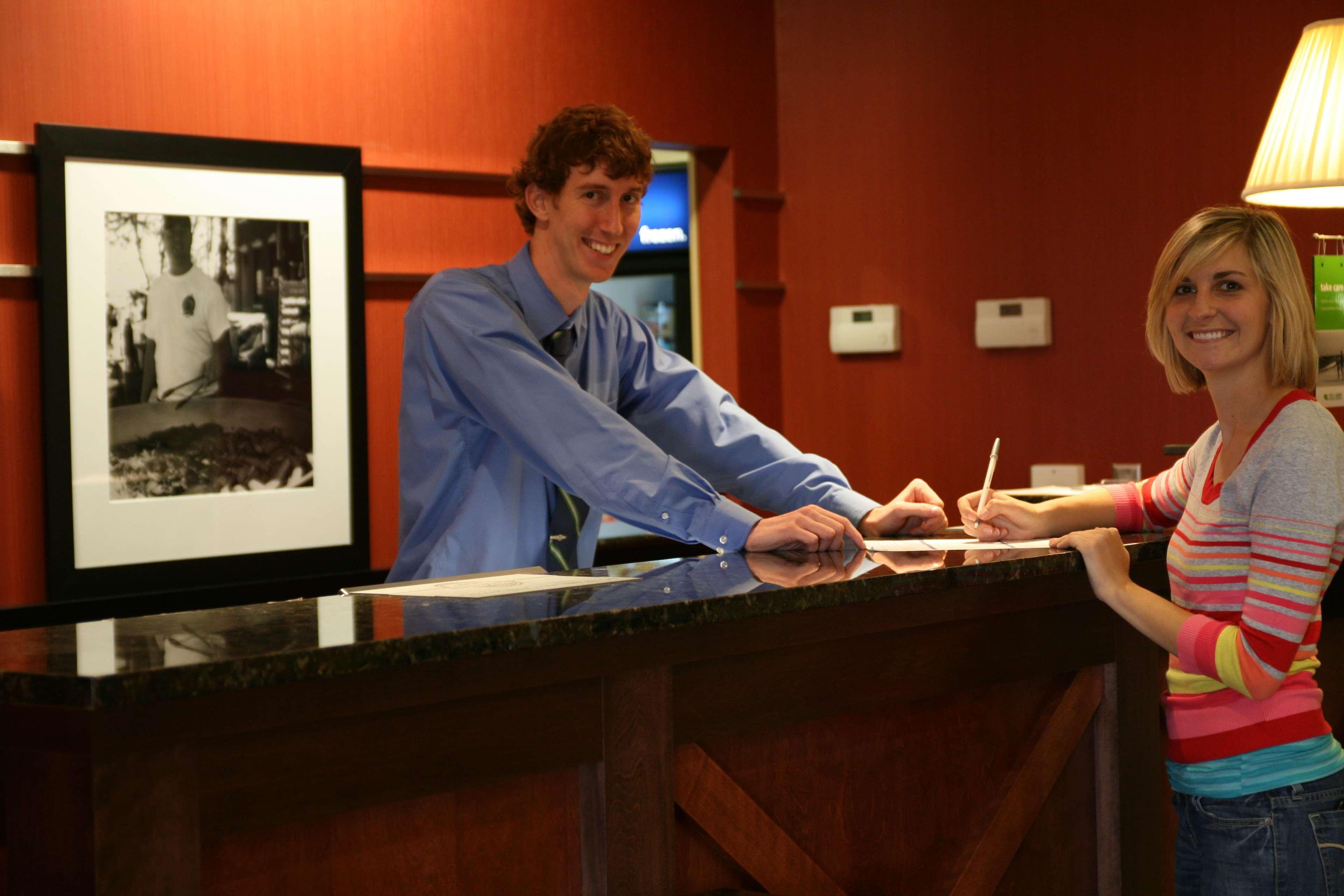 Hampton Inn & Suites Wilder Εσωτερικό φωτογραφία