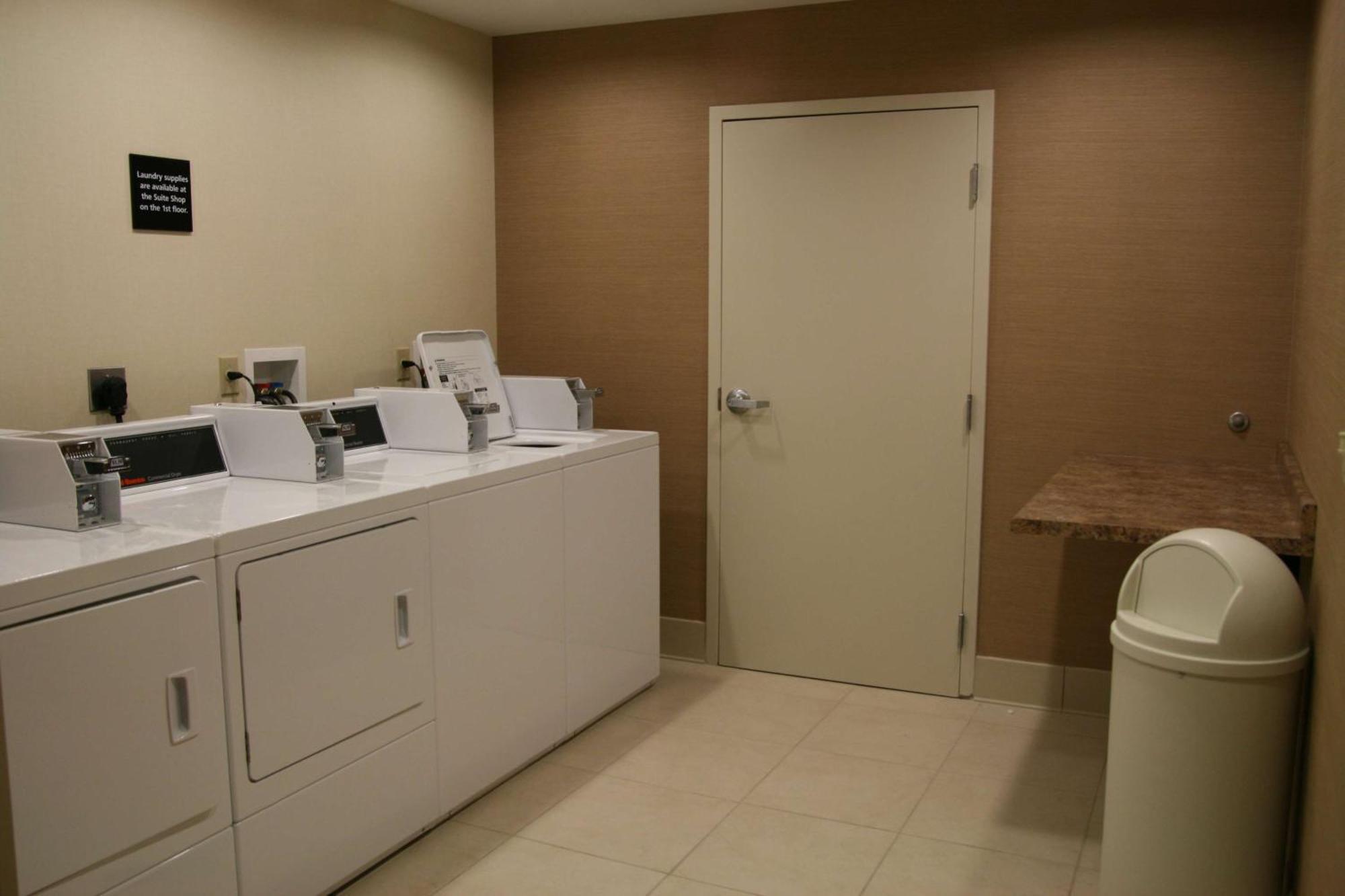 Hampton Inn & Suites Wilder Εξωτερικό φωτογραφία