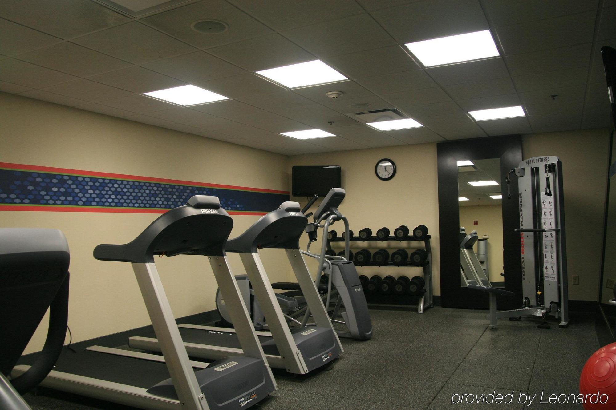 Hampton Inn & Suites Wilder Ανέσεις φωτογραφία